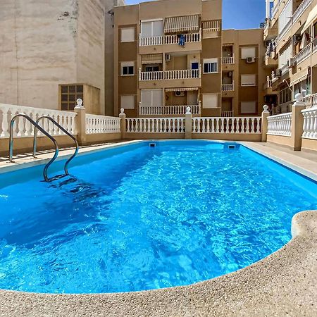 1 Bedroom Pet Friendly Apartment In Torrevieja Kültér fotó